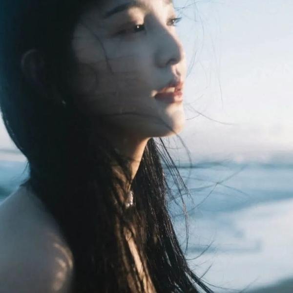 全民追女王